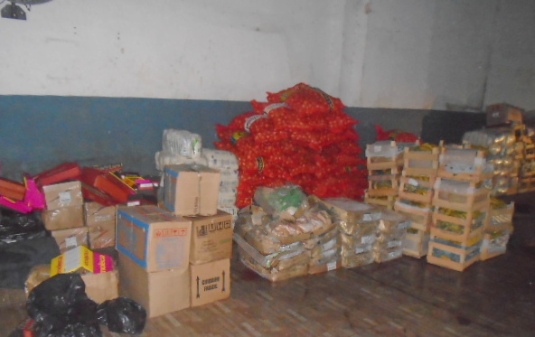 Aduana del Este decomisó azúcar, banana, cebolla, tomate, pollo, prendas de vestir, entre otros artículos