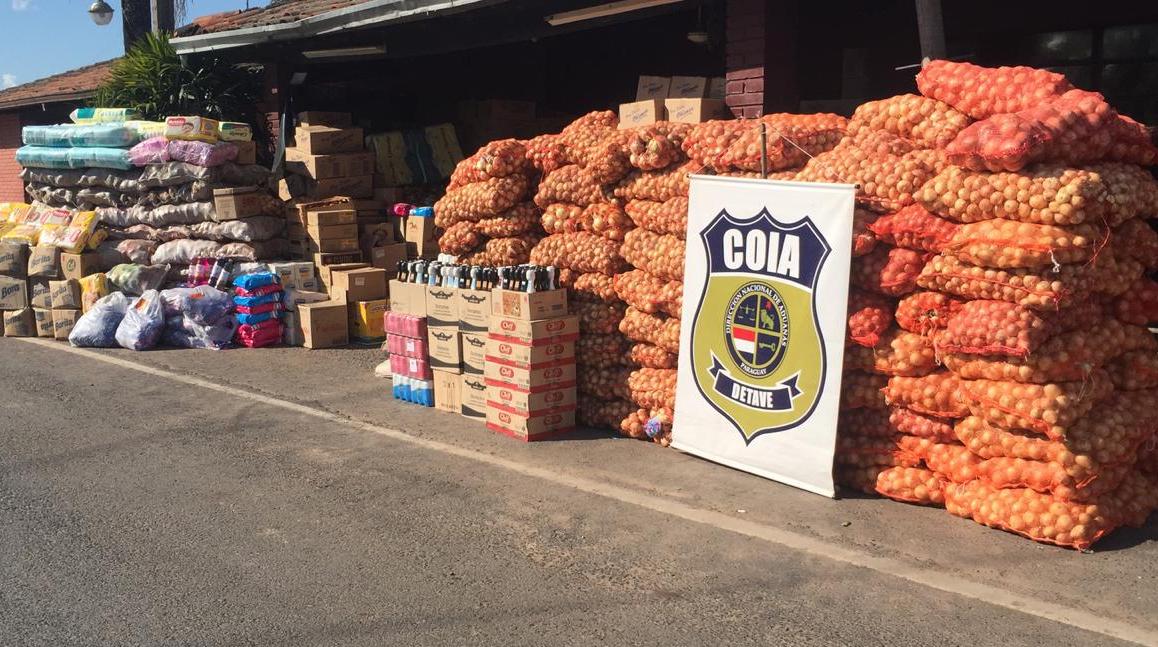 Retienen 6.600 kilos de cebolla, 1.100 kilos de tomate, 2.870 kilos de papa, 1.000 kilos de azúcar y 1.020 litros de aceite, entre otros productos, en Vista Alegre