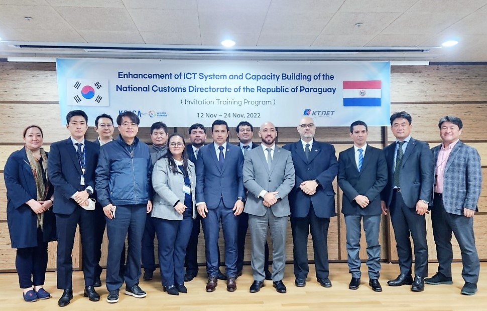 Funcionarios de Aduanas capacitados en Corea con el apoyo de la KOICA