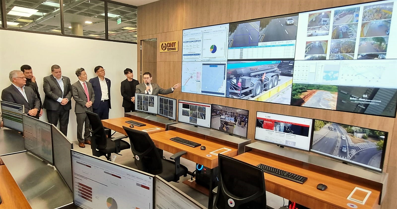 La DNIT inauguró con apoyo de Corea un Centro de Monitoreo de Gestión de Cargas